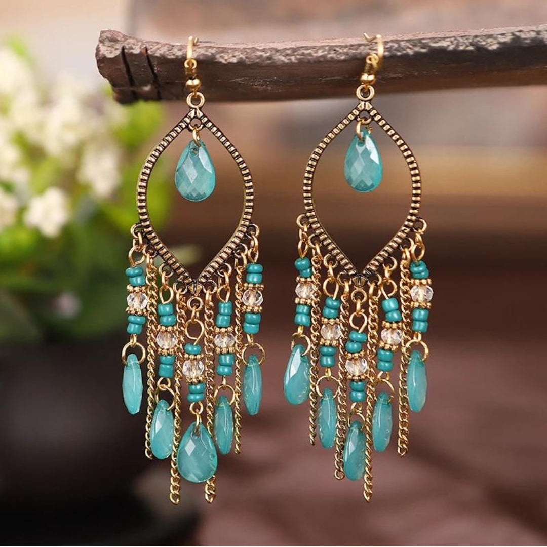 Boho visací náušnice Mandala s modrým zirkonem