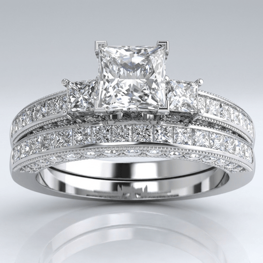 Stříbrný hranatý prsten s diamanty pavé