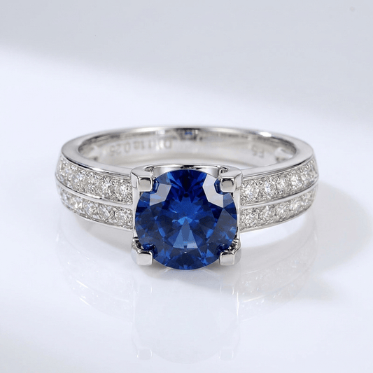 Stříbrný solitérní prsten s kulatými diamanty pavé - (nastavitelný)