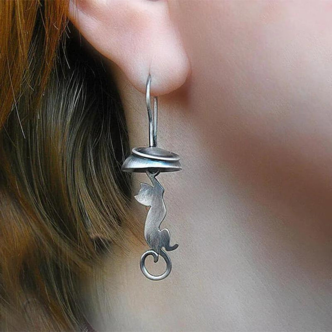 Boho náušnice s kočičím přívěskem z ryzího stříbra 925