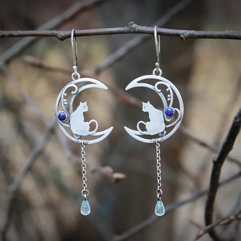 Náušnice Měsíční kočička – vintage design půlměsíce s lapisem lazuli