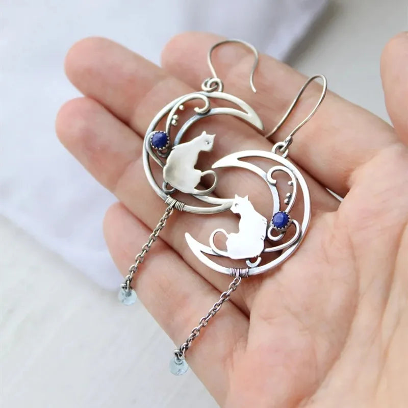 Náušnice Měsíční kočička – vintage design půlměsíce s lapisem lazuli