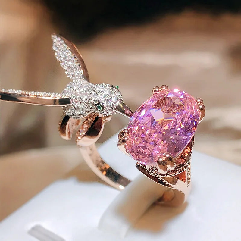 Nastavitelný prsten kolibřík s drahým kamenem – zirkon, pozlacený 14K zlatem